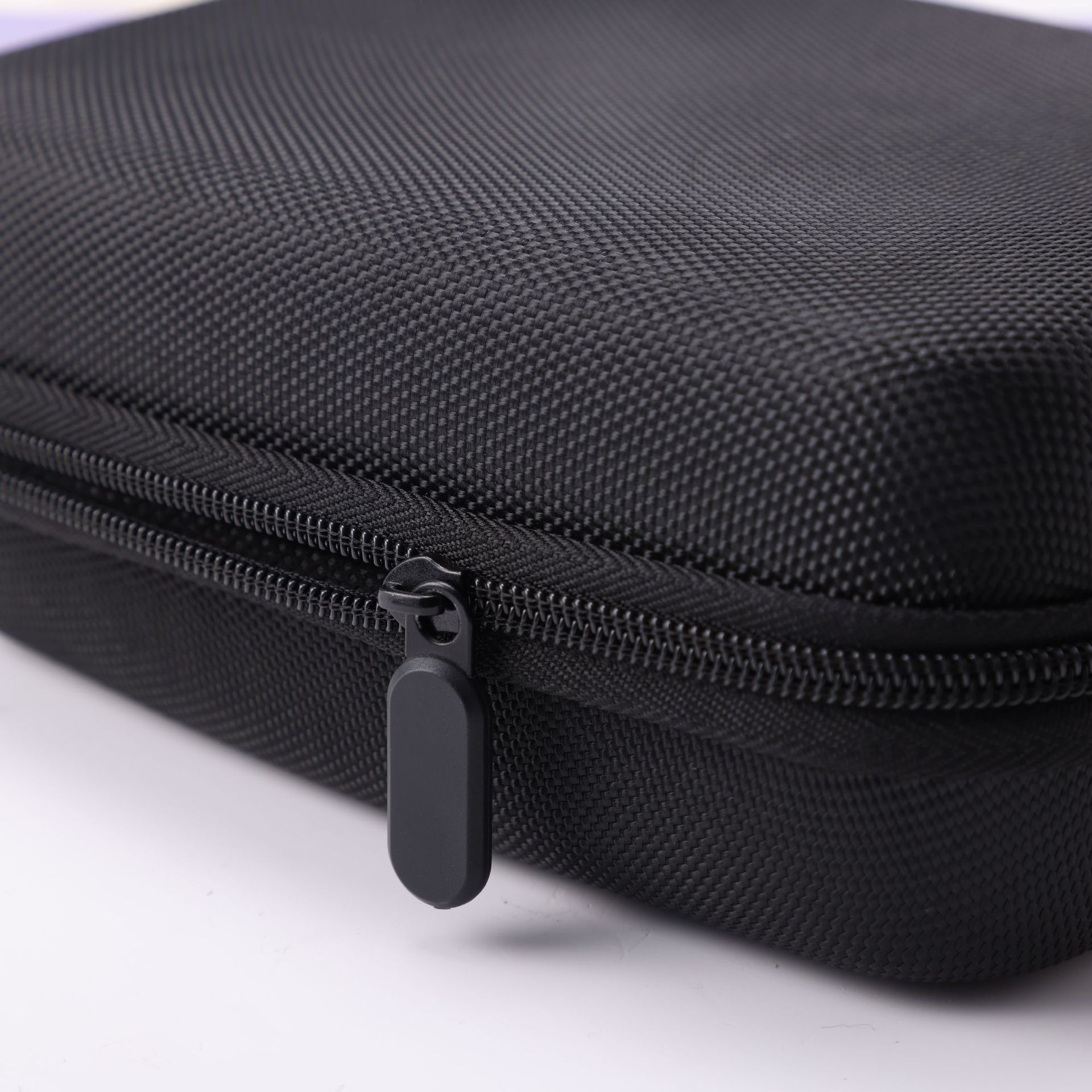 หูฟังกระเป๋าเก็บข้อมูลรูปไข่สแ - Tech Accessories Case บทวิจารณ์และราคา